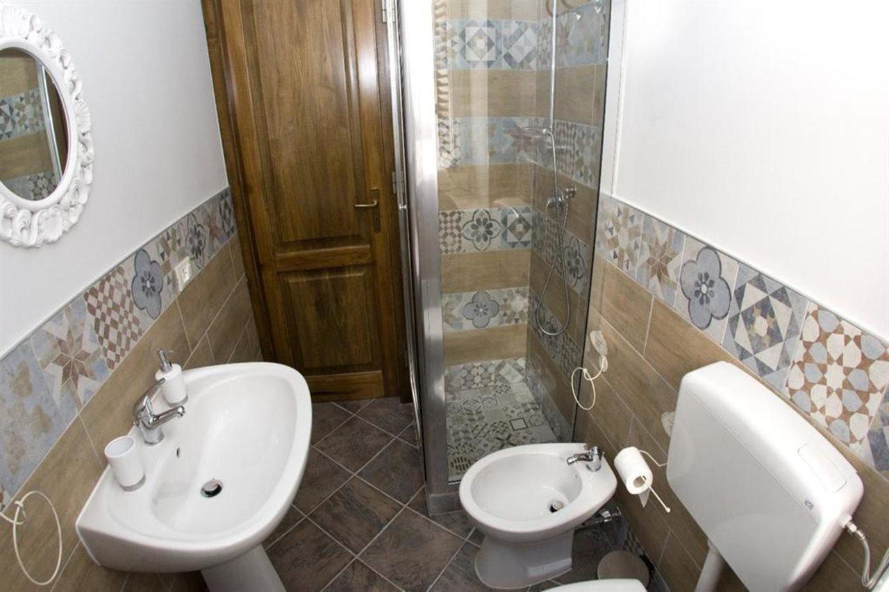Reginella B&B Palermo Buitenkant foto