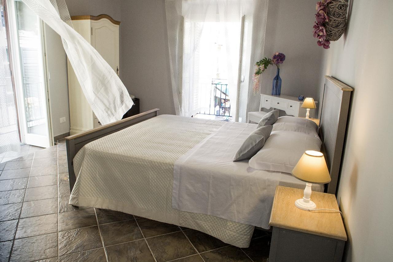 Reginella B&B Palermo Buitenkant foto